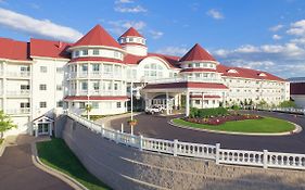 Blue Harbor Resort & Spa